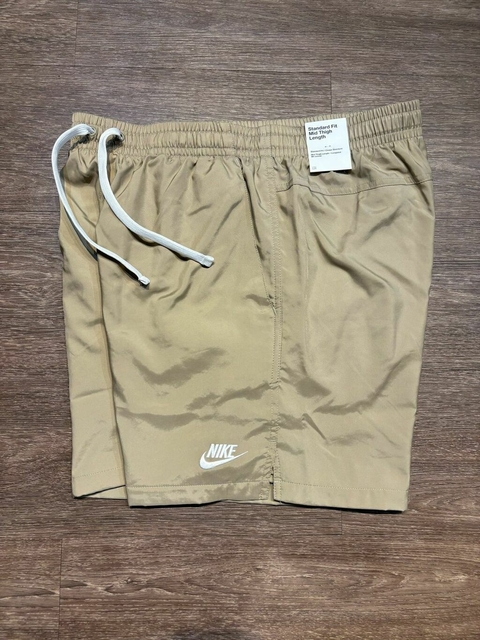 Bermuda Nike Sportswear Woven Flow BEGE