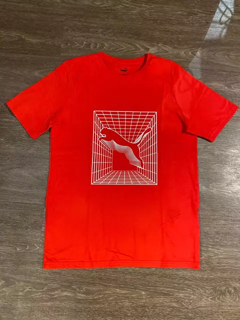 Camiseta Puma Cat Graphic - Vermelha - comprar online