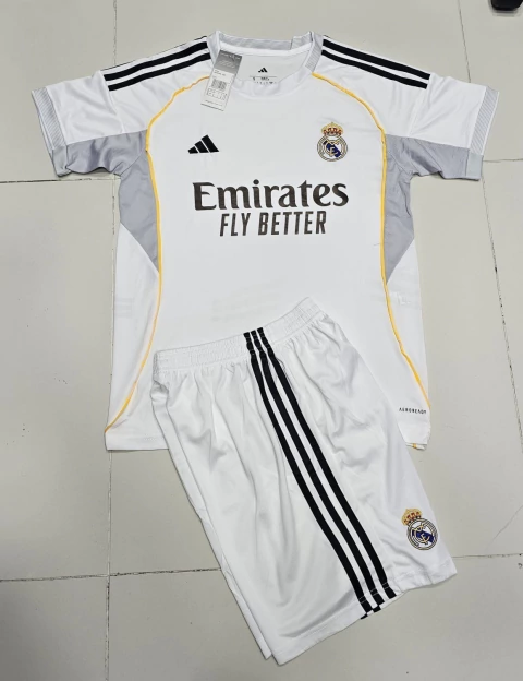 Real Madrid Local 25/26 - comprar en línea