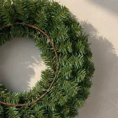 Guirlanda de Natal Verde Tradicional 40 cm Decorativa na internet