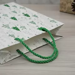 Sacola de Natal Decorada 23x18 cm com Árvores Douradas - comprar online