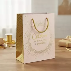 Sacola de Natal Boas Festas 27x19x10 cm para Presente - Sorelle Artes