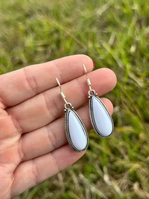 Brinco JADE - comprar online