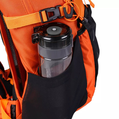 Mochila Trekking 30 Litros Trail Naranja Montagne - tienda online