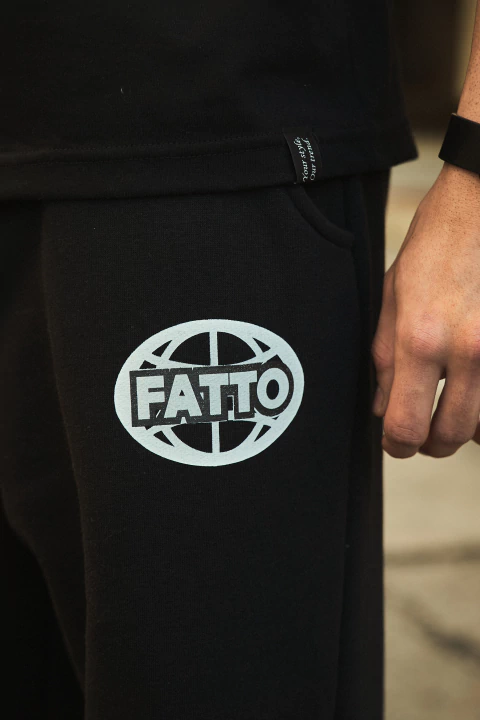 JOGGING FATTO NEGRO - comprar online