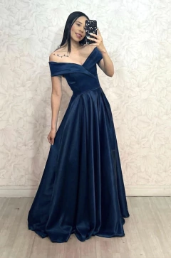 Vestido Clara na internet