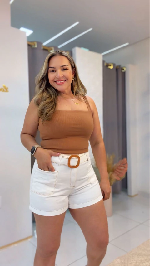 Cropped Clara-Marrom
