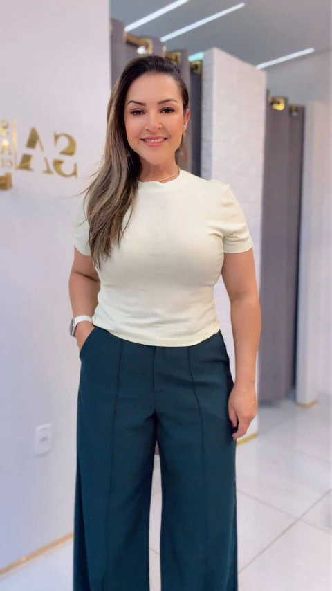 Cropped Mara
