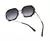Óculos de sol feminino quadrado vintage com proteção UV400. Estilo clássico e retrô, lentes de acrílico 54mm x 61mm e armação de resina. Perfeito para o dia a dia ou ao ar livre, eleve seu visual com sofisticação e conforto. Adquira já o seu! Hoje com FRE