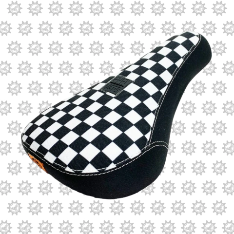 ASIENTO CULT X VANS SLIP-ON CHECKRED - comprar en línea