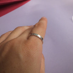 Anillo Textura - La Chica De La Plata