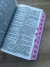 Bíblia ARC Glitter 100% leão Faces Lilás - Com índice digital e harpa - Central das Biblias
