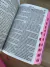 KIT CASAL Leão Rei Jesus e Leão Jesus Pink - ARC | Letras Grandes Com Harpa E Indice na internet