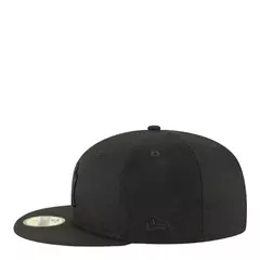 New York Yankees Blackout Basic 59FIFTY Fitted - Dkicksarg