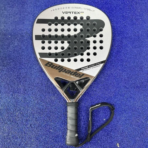 Outlet Bullpadel Vertex 03 CMF 2023