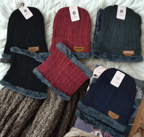 CONJUNTO DE GORRO Y CUELLO