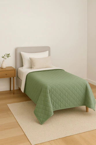 Cubrecama Cover Quilt 1 1/2 Plazas Lisos Elegantes - comprar online