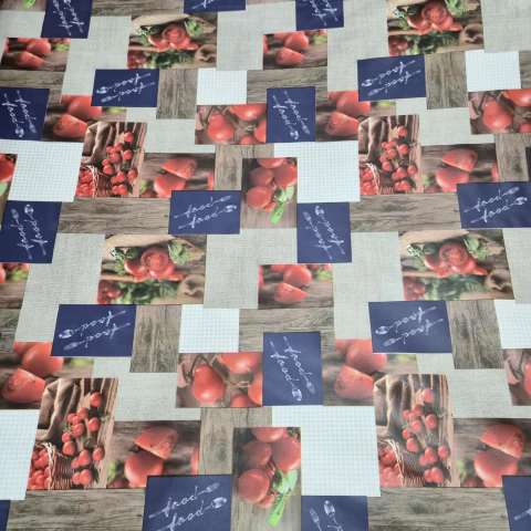 PLÁSTICO DE MESA ESTAMPADO - TOMATES - comprar online