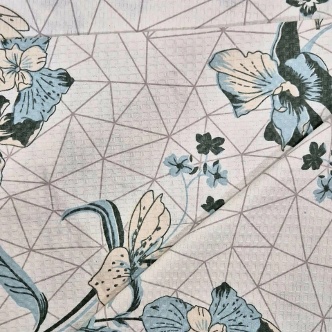 TECIDO FUSTÃO PIQUET - FLORES AZUIS - comprar online