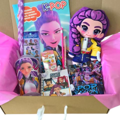 Super Box Demon Hunters Guerreras Del K-pop Con Peluche Muñeca 20cm