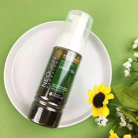 Real Fresh Green Tea Cleansing Foam Neogen - comprar en línea