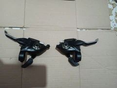 Palancas de cambios y frenos para bicicleta Scorpion 7 velocidades – Usadas en buen estado - comprar en línea