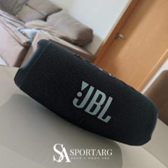 2X1!!! JBL CHARGE 5 + JBL GO 4 en internet