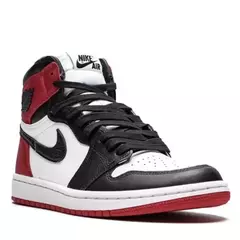 Air Jordan 1 Retro High Black Toe en internet