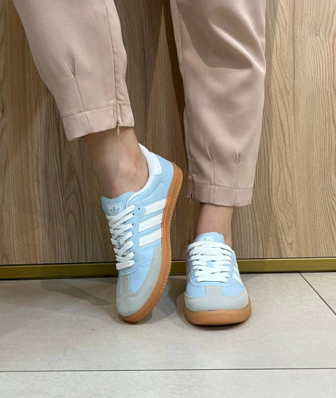 Tênis Azul Bebê/Branco - comprar online