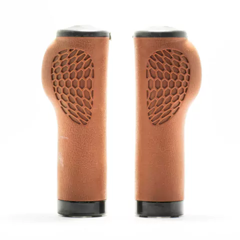 Manopla Wester Ergonômica Urban com Plugs Marrom