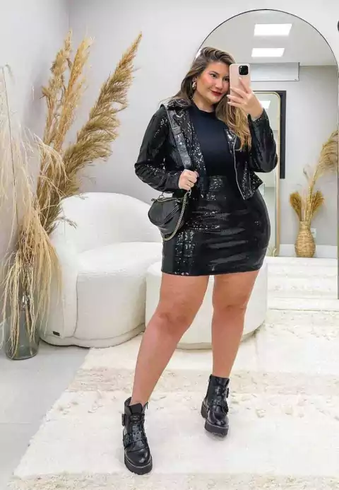 Short saia em paetê Diva's