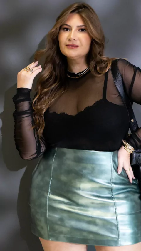 Short saia em courino Maria Francia - comprar online