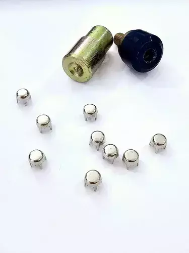 Matriz Tacha 5,5 + 100 Tachas - comprar online