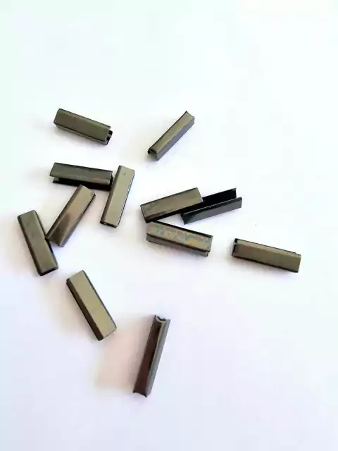 Punteras de hierro para cordón x 1000 para matriz