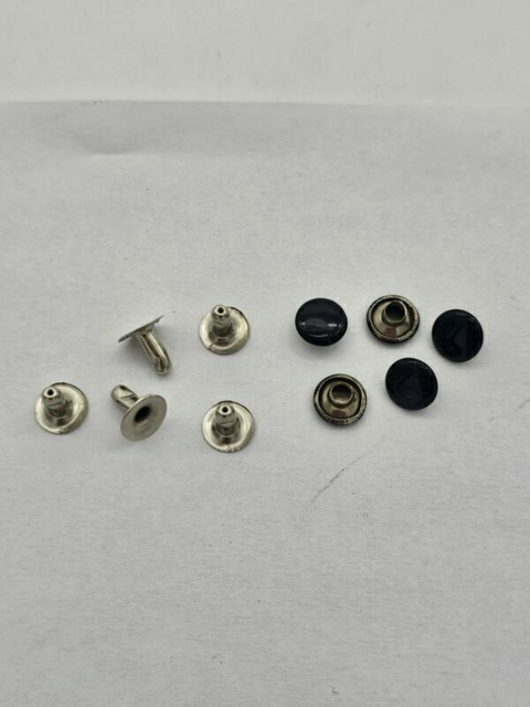 Remache común 10-10 florentino negro x 200 AD