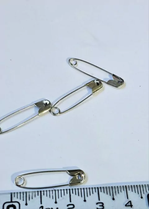 Caja de alfileres de gancho N°0 plateadas