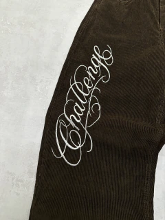 pantalón de corderoy baggy “challenge” chocolate - comprar online
