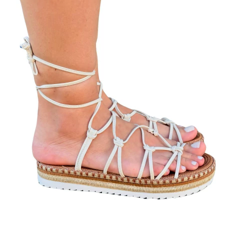 SANDALIA FLATFORM AMARRACAO MOLECA