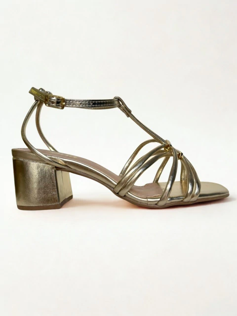 SANDALIA METALIZADA OURO LIGHT - comprar online