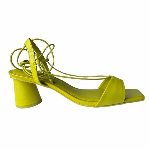 SANDALIA AREZZO SALTO MEDIO MULTIMATERIAL - comprar online