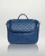 Frasqueira em couro com Matelassê Azul - KATIE LEATHER 