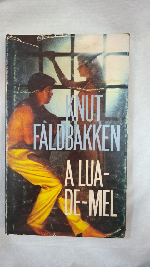 A Lua-de-mel - Autor: Knut Faldbakken [usado]
