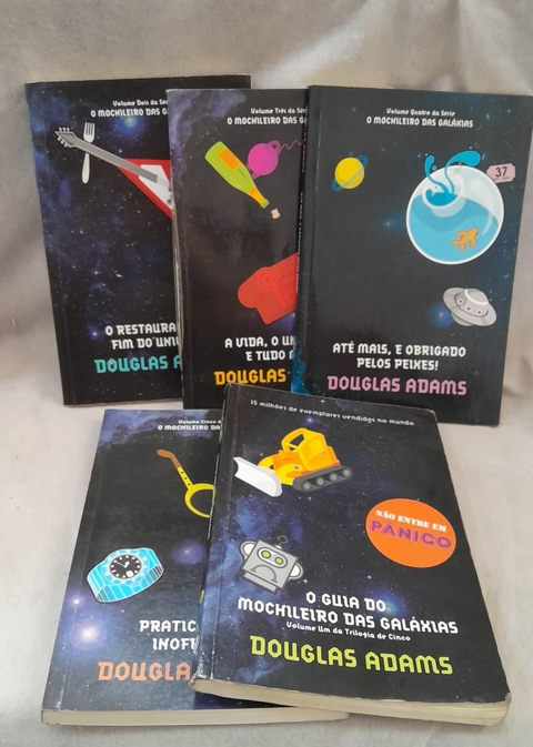 Coleção 5 Volumes - o Guia do Mochileiro das Galáxias - Autor: Douglas Adams (2010) [usado]