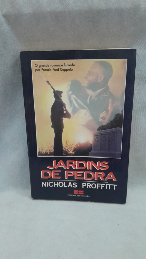 Jardins de Pedra - Autor: Nicholas Proffitt (1983) [usado]