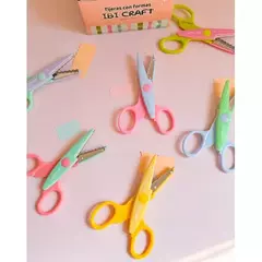 TIJERA IBI CRAFT C/FORMAS 13.5CM SURTIDA X 1 en internet