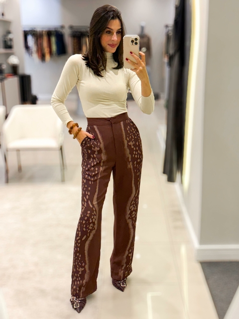 Calça Wide Estampada Fox Chic Open