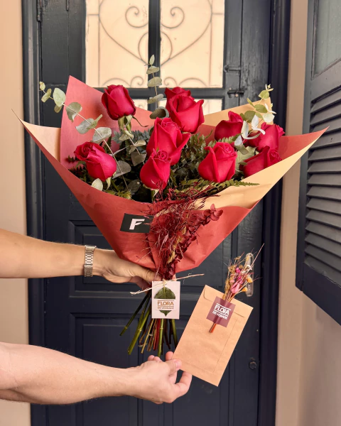 Buquê Bianca (10 rosas) - comprar online