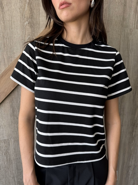 Remera SINA