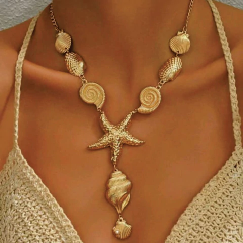 Colar Dourado Ocean Star (BIJUTERIA)