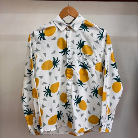 Camisa Fábula com etiqueta - Tam 8/10